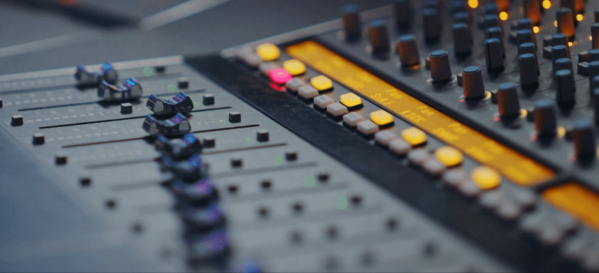 Exploring Mixing Approaches: Top-Down vs. Bottom-Up